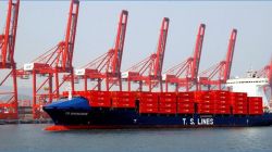 德翔海运计划明年在香港进行首次公开募股（IPO）上市，运力排名全球第21位