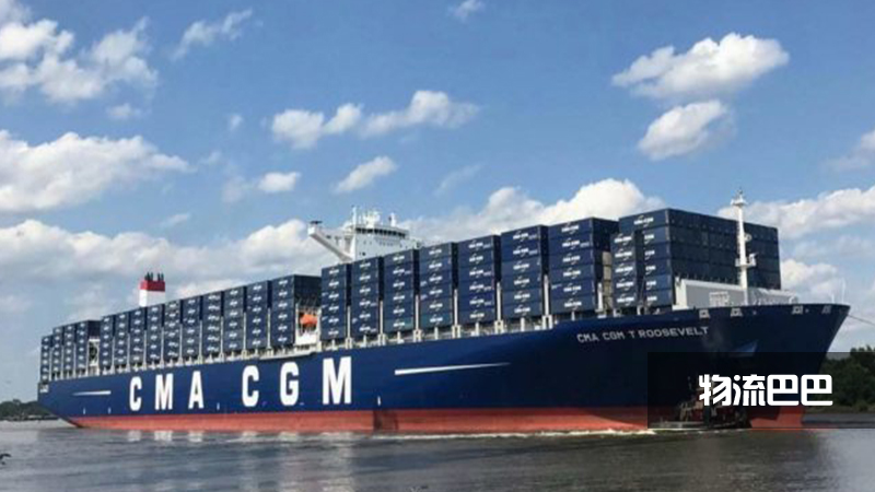 在鹿特丹港,cma cgm集装箱船用可持续海洋生物燃料进行了燃料补给